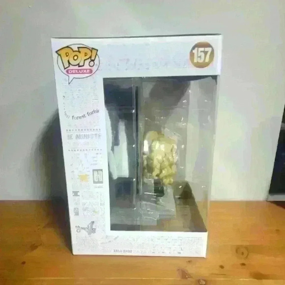 Funko pop Madam Rosemerta with the three broomsticks Harry Potter #157 - Picture 6 of 6